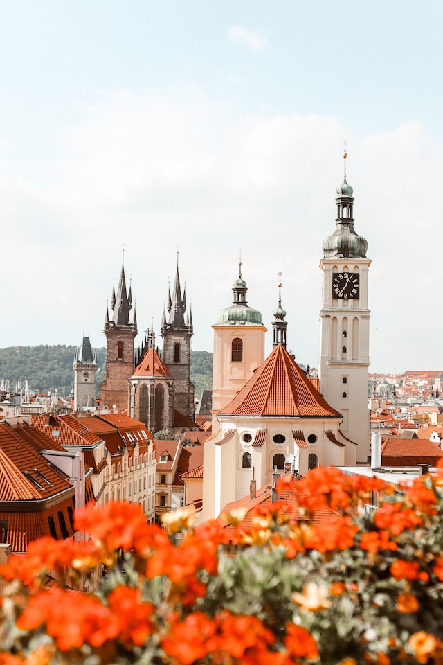 Must-Visit Attractions in Prague for First-Time Tourists