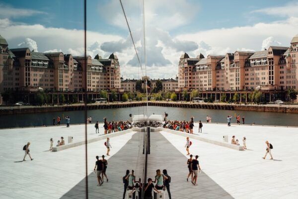 Oslo's Architectural Marvels: Exploring the City's Stunning Buildings and Structures