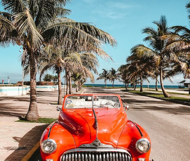 Exploring the Vibrant Culture and History of Cuba